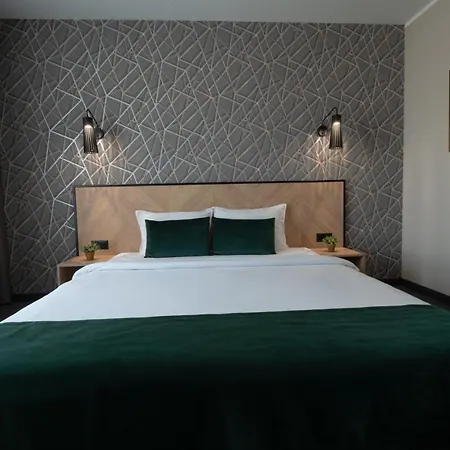 Vitosha Park - Free Indoor Pool & Parking 4* София