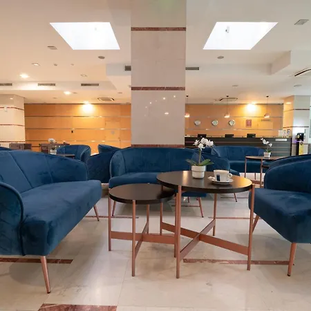 Vitosha Park - Free Indoor Pool & Parking Отель