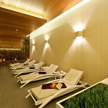 Vitosha Park - Free Indoor Pool & Parking София
