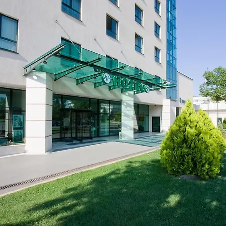 Vitosha Park - Free Indoor Pool & Parking Szálloda Szófia