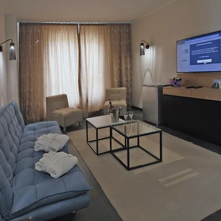 Vitosha Park Hotel - Free Pool & Parking Sofya