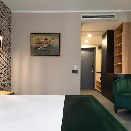 Vitosha Park - Free Indoor Pool & Parking 소피아