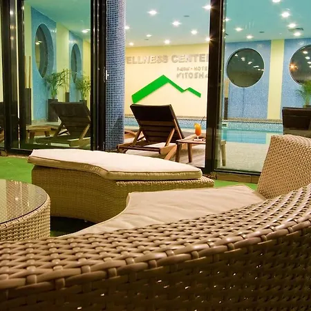 Vitosha Park - Free Indoor Pool & Parking 소피아