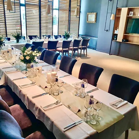 Vitosha Park Hotel - Free Pool & Parking Szálloda 4*