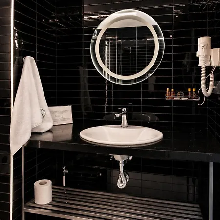 Vitosha Park - Free Pool & Gym Hotel