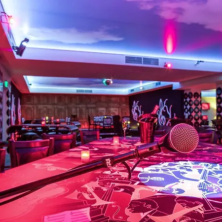 Hotel Vitosha Park - Free Indoor Pool & Parking