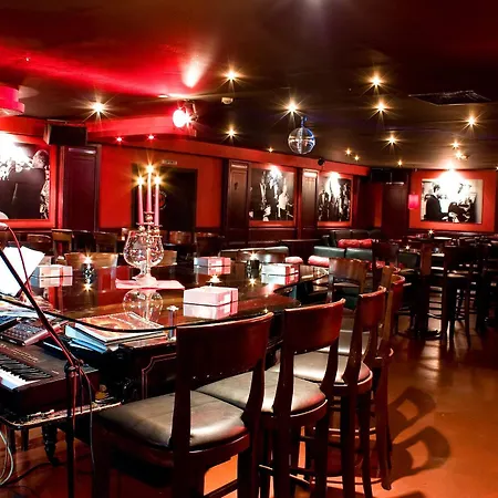 Vitosha Park Hotel - Free Pool & Parking 4*