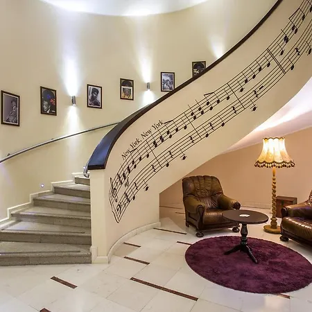 Vitosha Park - Free Indoor Pool & Parking 4* Sofia
