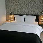酒店 Vitosha Park - Free Pool & Gym 4*
