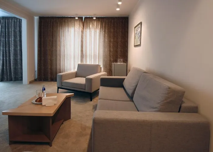 Vitosha Park - Free Pool & Parking 4* صوفيا